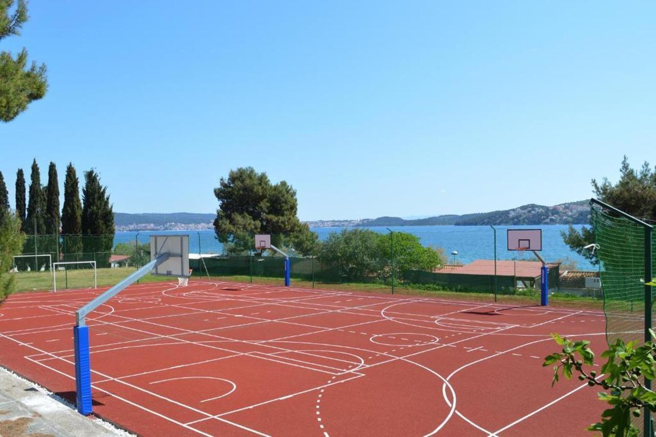 Apartment Medena Trogir Ngoại thất bức ảnh