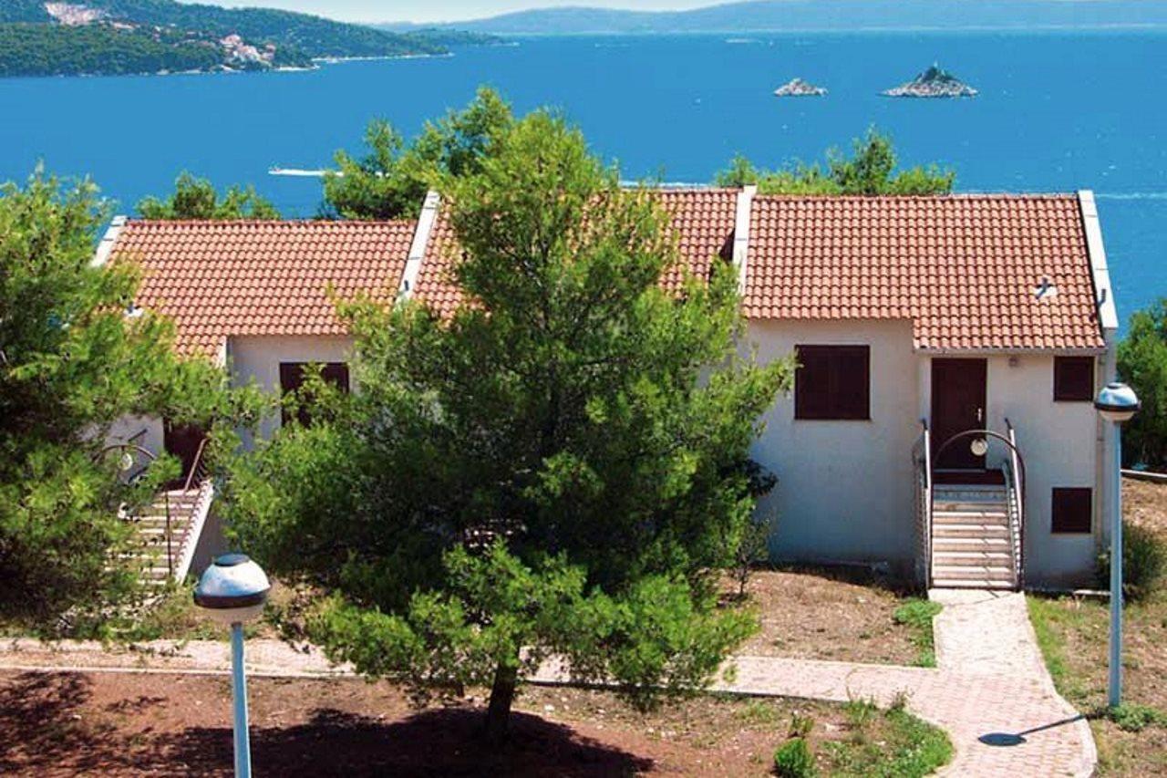 Apartment Medena Trogir Ngoại thất bức ảnh